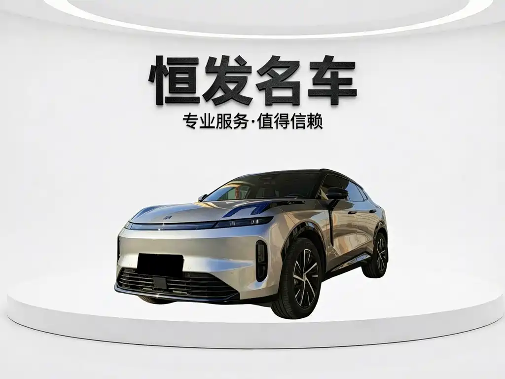 Lynk & Co 08 EM-P 2024