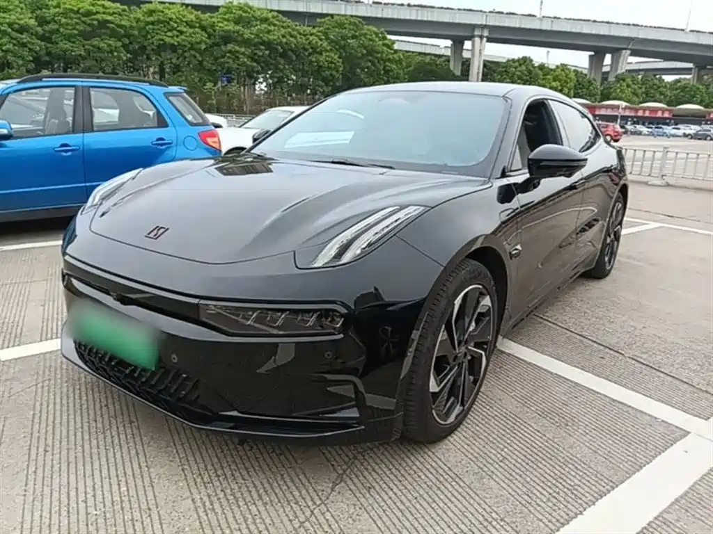 Zeekr 001 2023