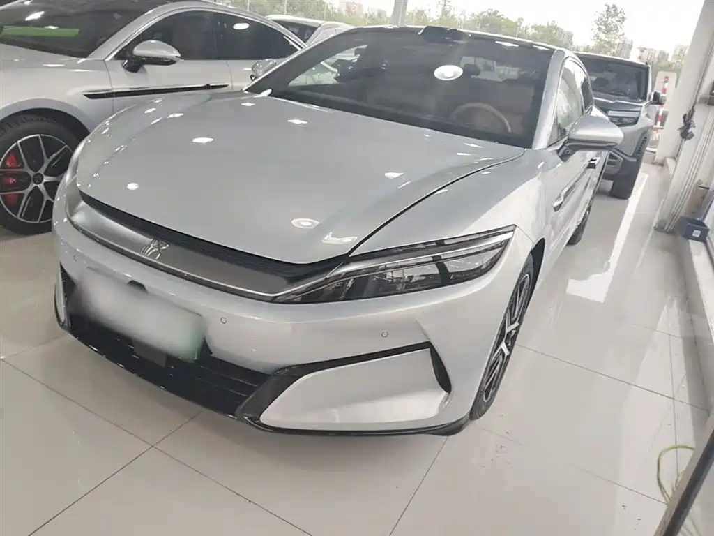 BYD 汉L 2025