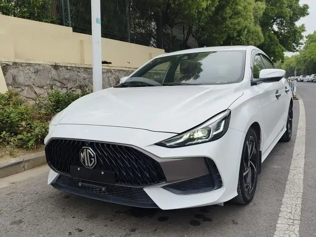 MG MG5 2021