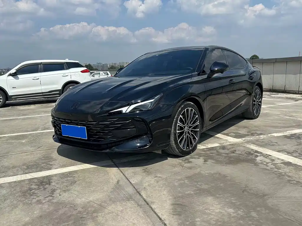 MG MG7 2023