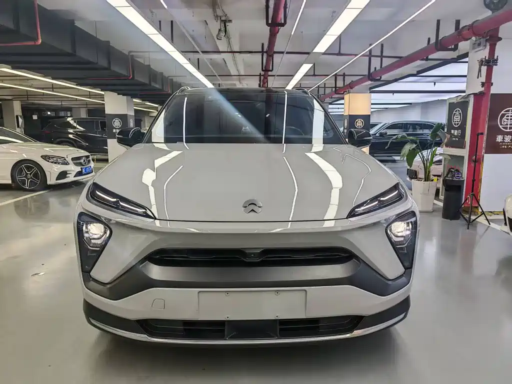 NIO ES6 2021