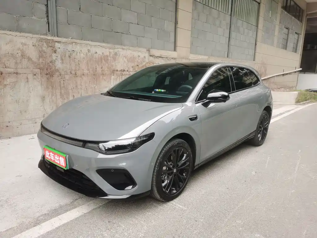 Leapmotor 零跑Lafa5 2025