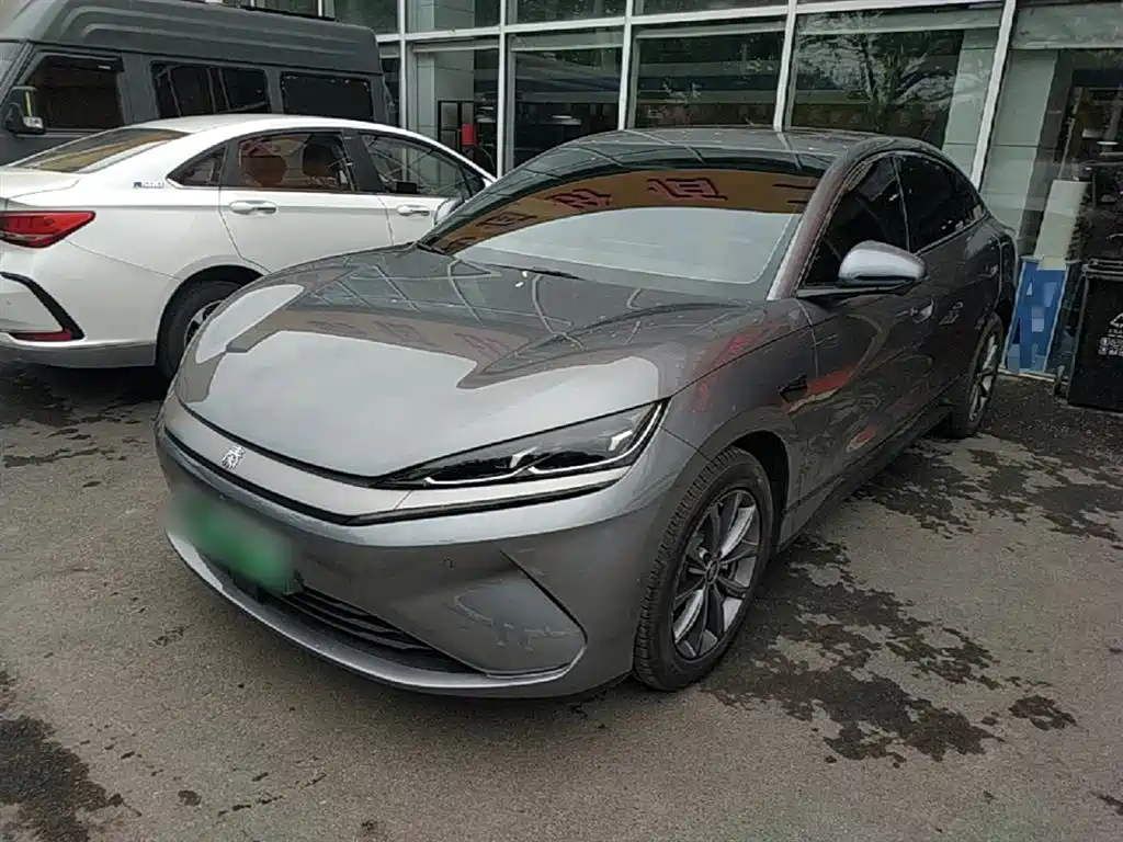 BYD Qin L 2026