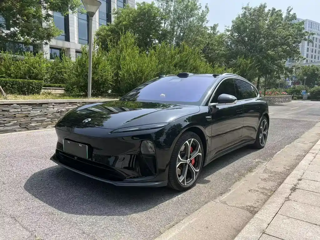 NIO ET5T 2024