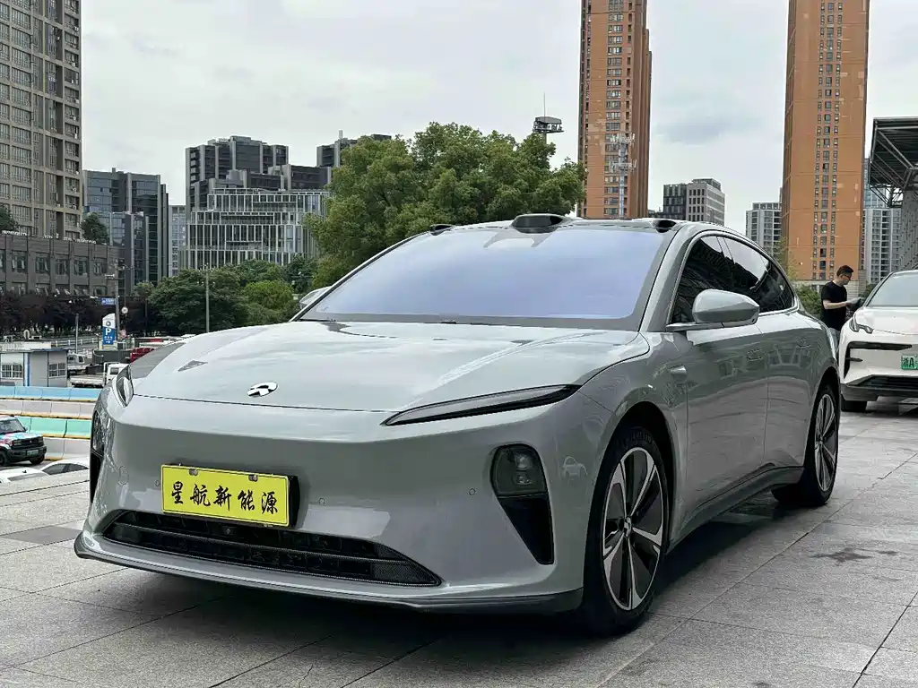 NIO ET5T 2025