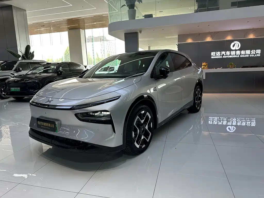 XPENG 小鹏G7 2025
