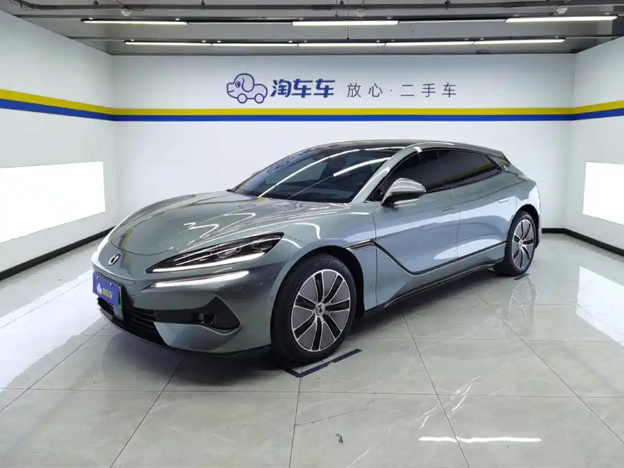 Denza Denza Z9GT 2025