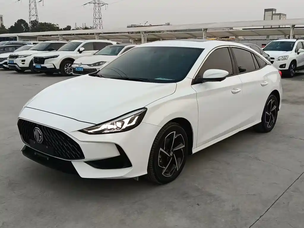 MG MG5 2021