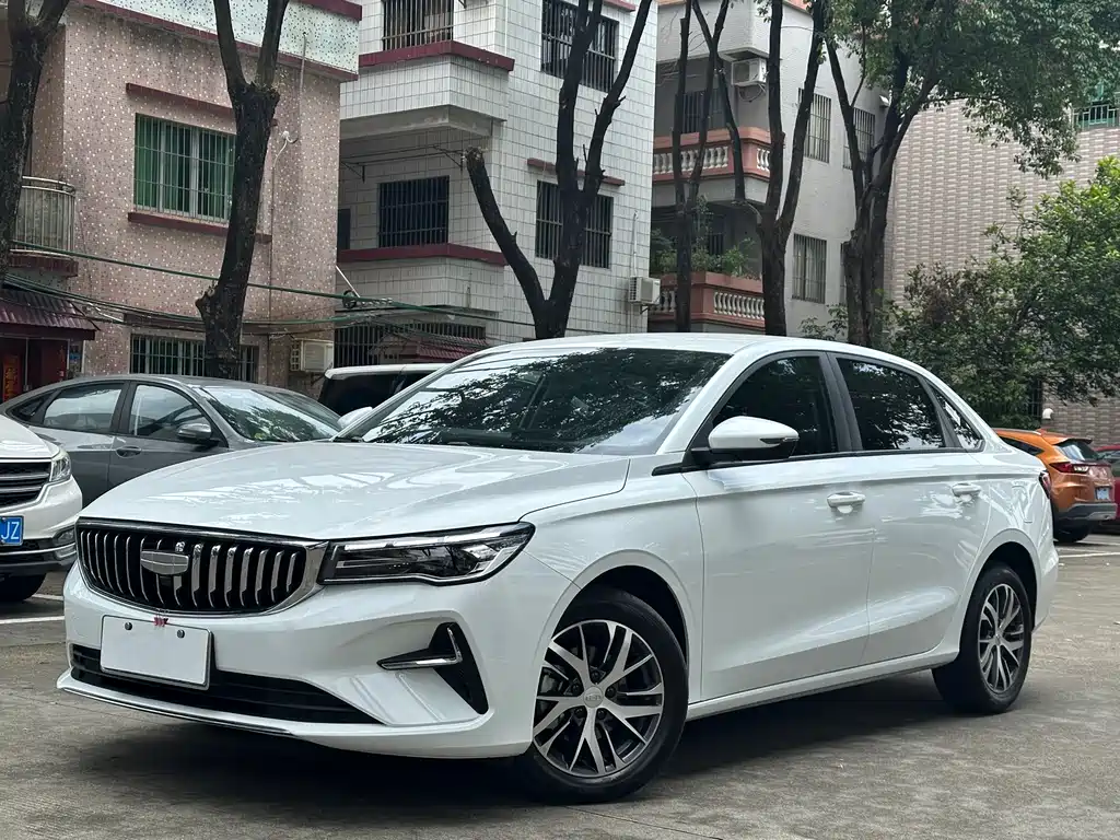 Geely Emgrand 2026