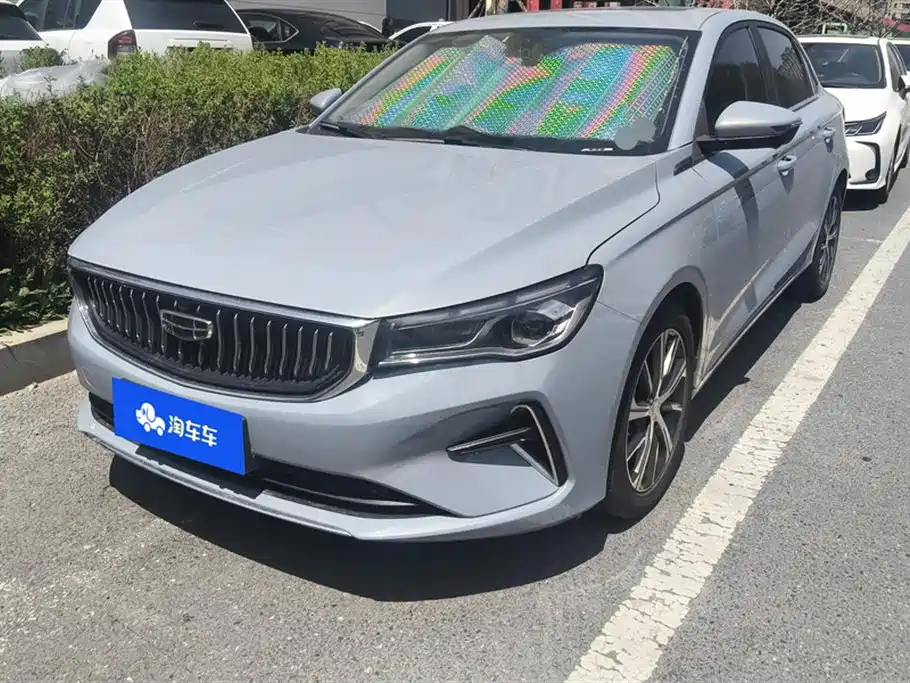 Geely Emgrand 2024