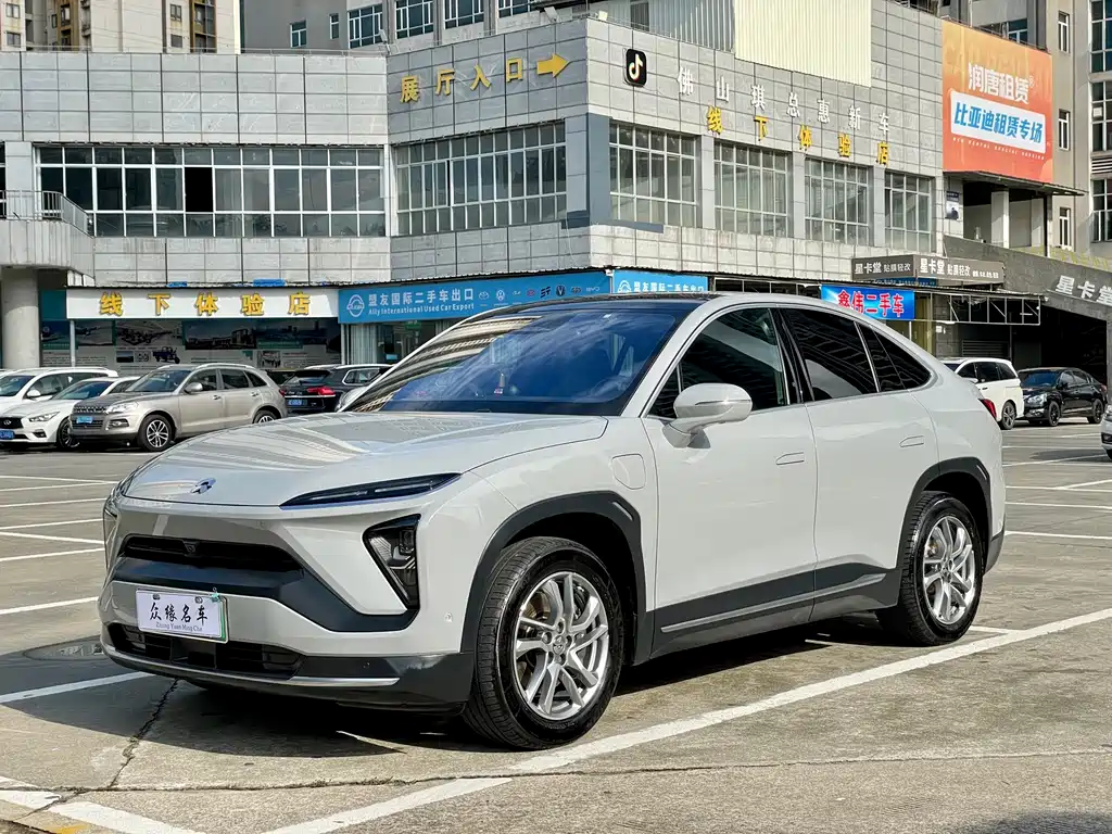 NIO EC6 2021