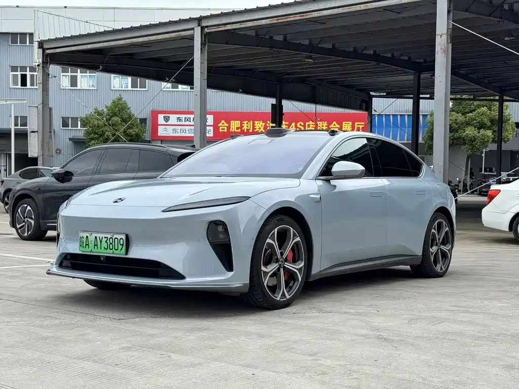 NIO ET5 2022
