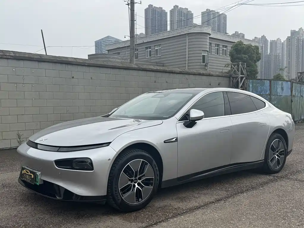 XPENG P7 2025