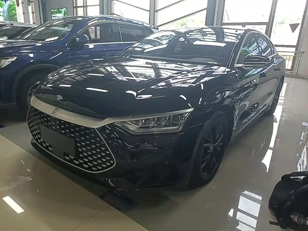 BYD Han 2024