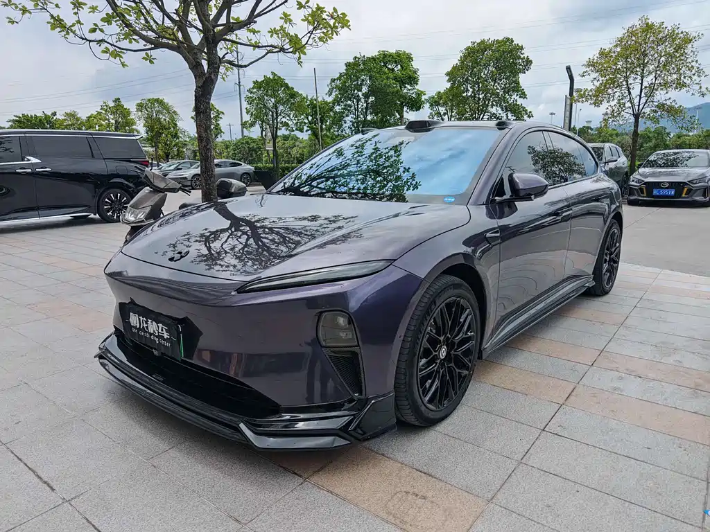 NIO ET5T 2023