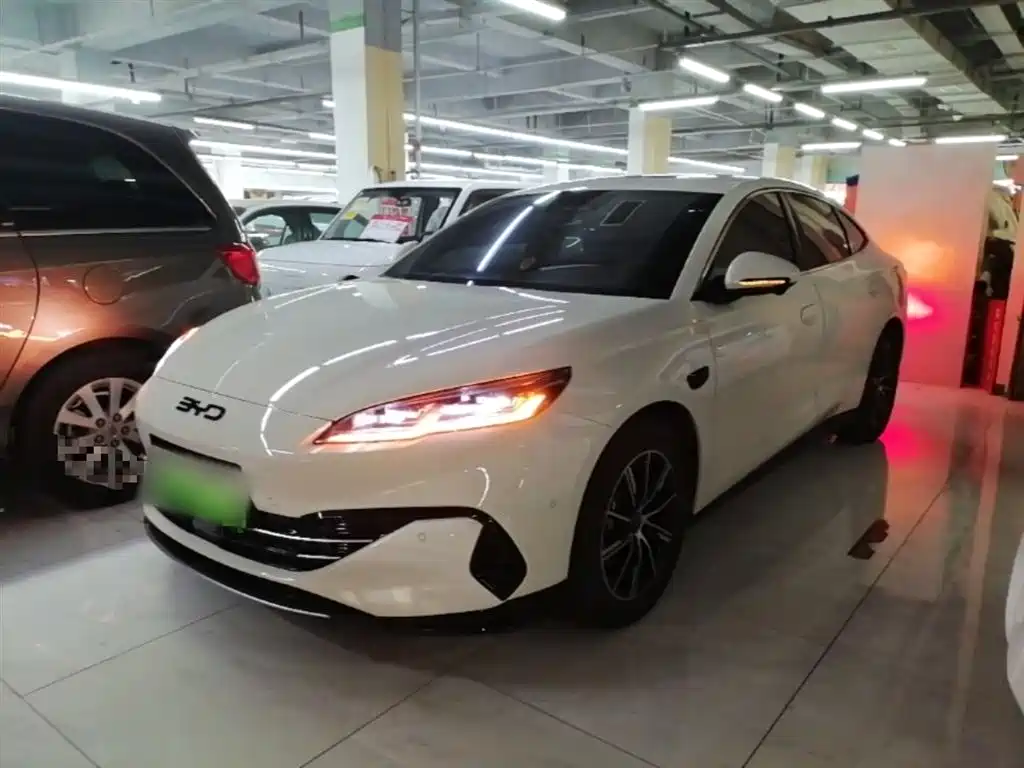 BYD 海豹06 2025