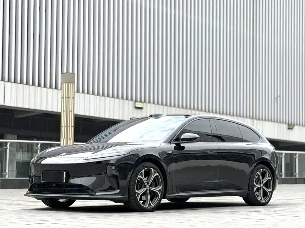 NIO ET5T 2024