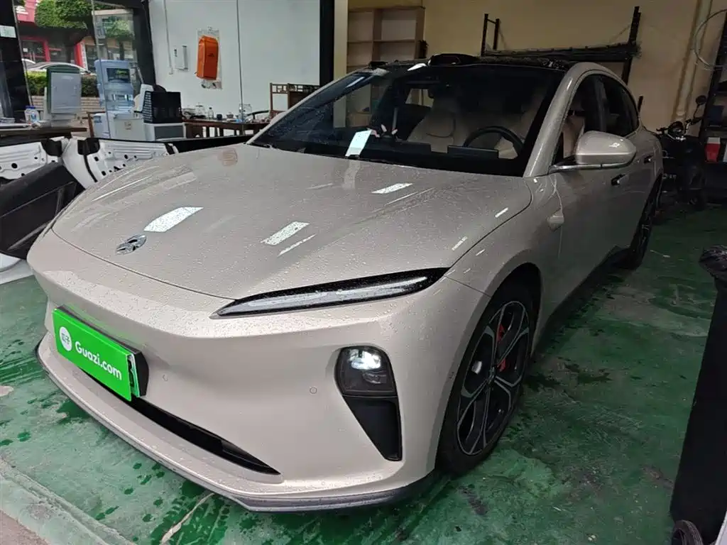 NIO ET5T 2023