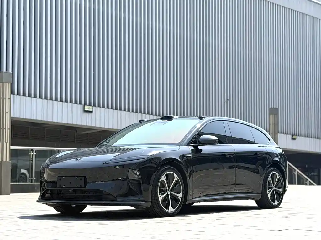 NIO ET5T 2025