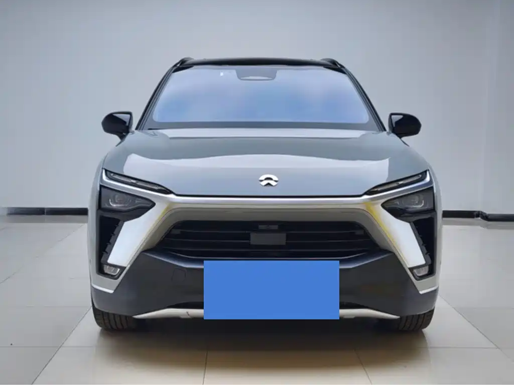 NIO ES8 2022