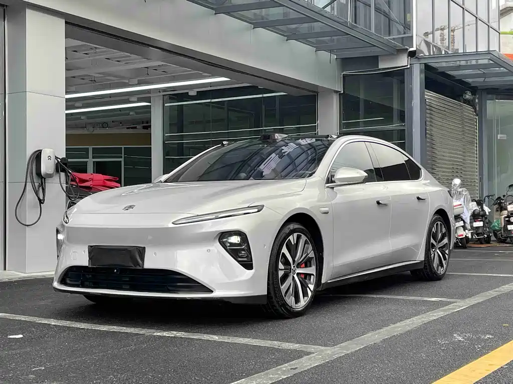 NIO ET7 2022