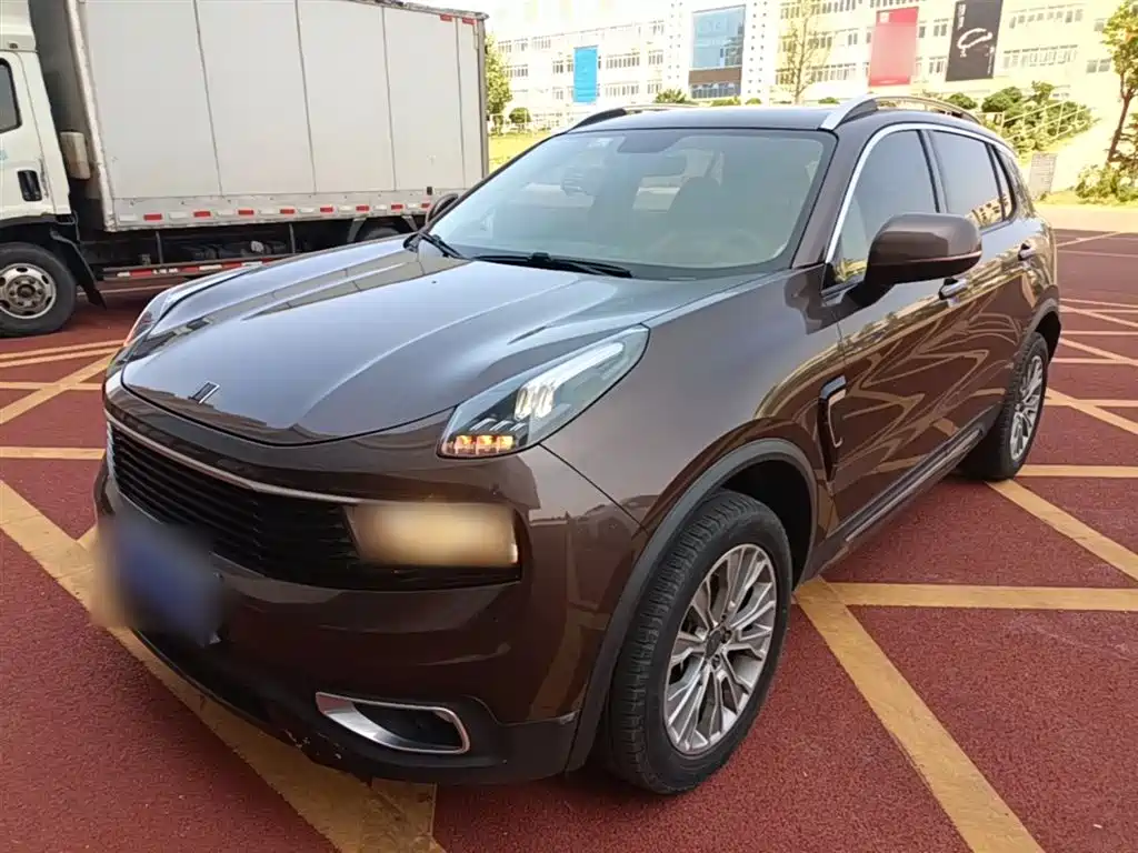 Lynk & Co 01 2018