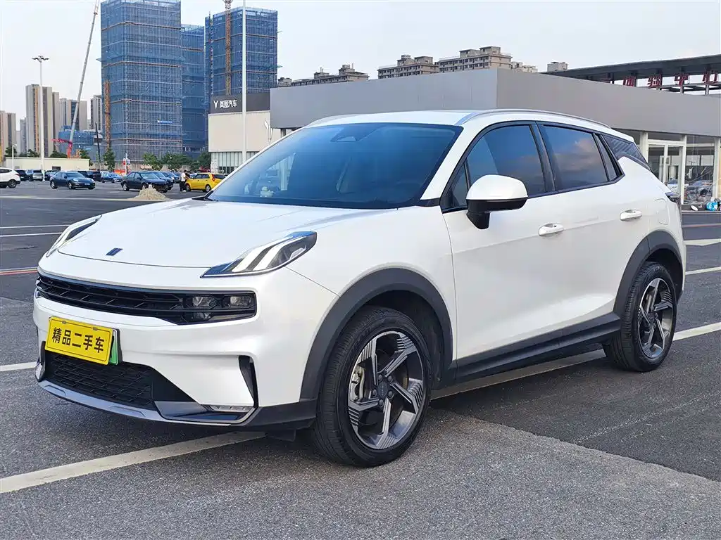 Lynk & Co 06 EM-P 2022