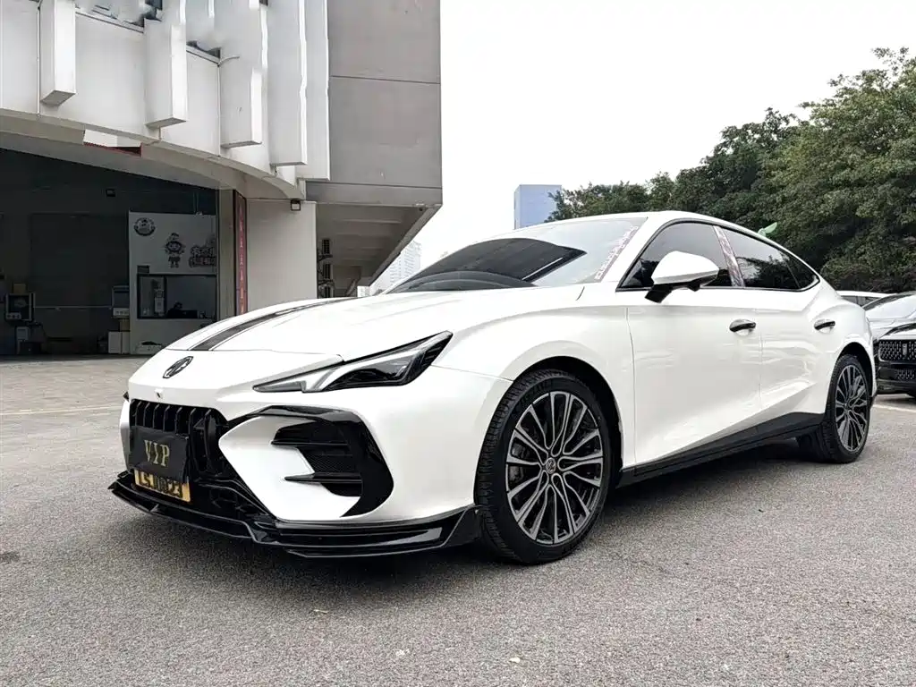 MG MG7 2023