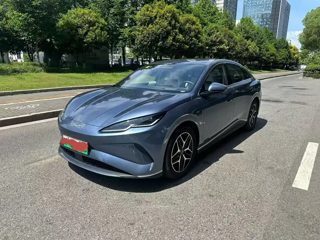BYD 海豹06 2025