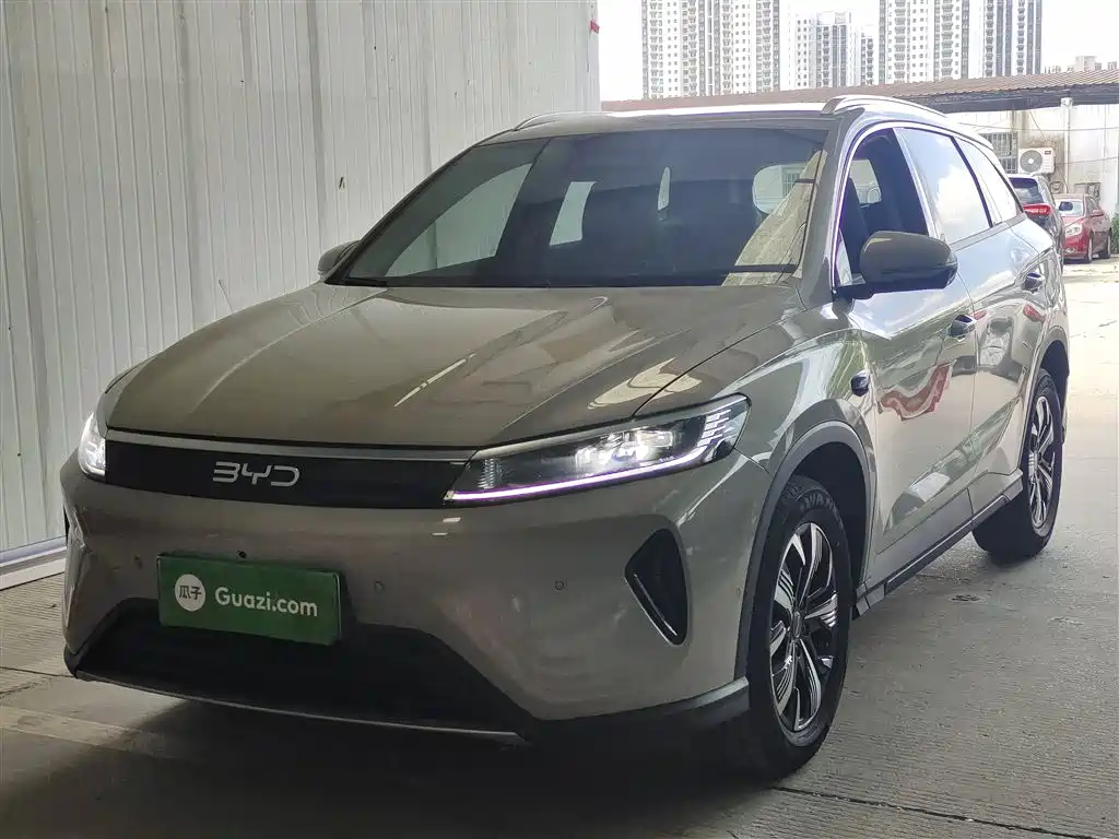 BYD Seal 05 DM-i 2025