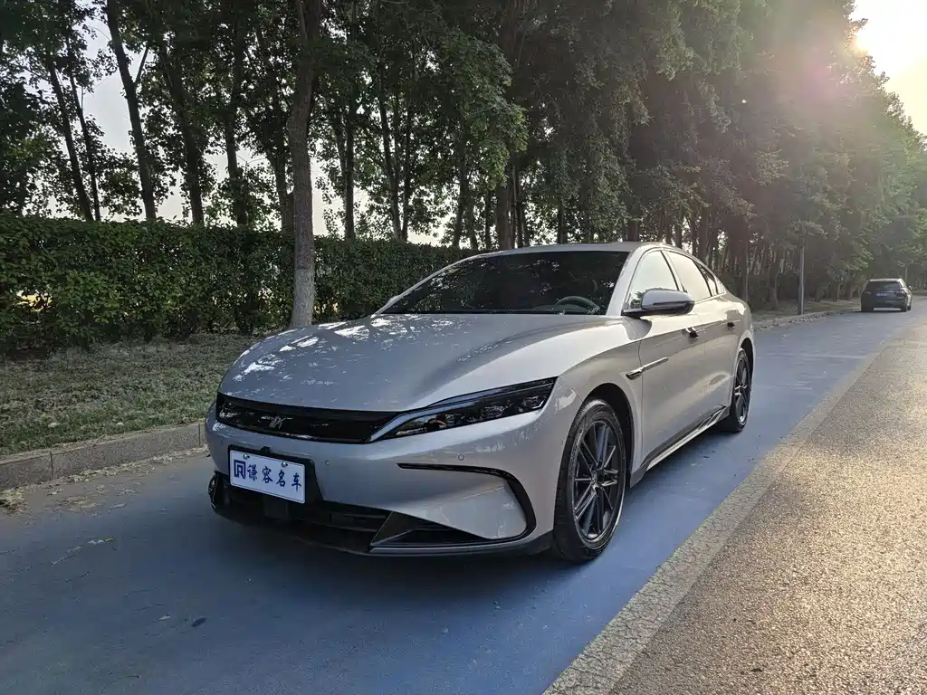 BYD Han 2025