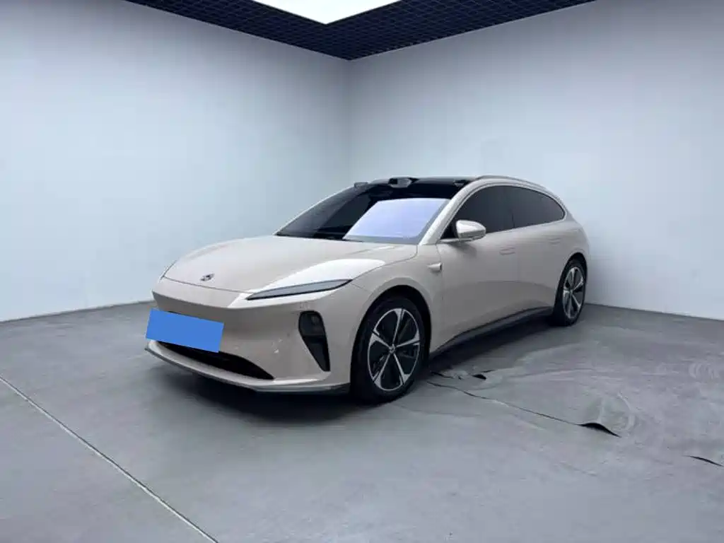 NIO ET5T 2024