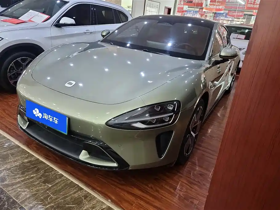 Xiaomi SU7 2024