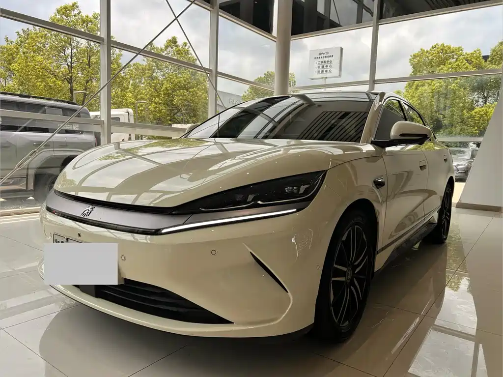 BYD Qin L 2025
