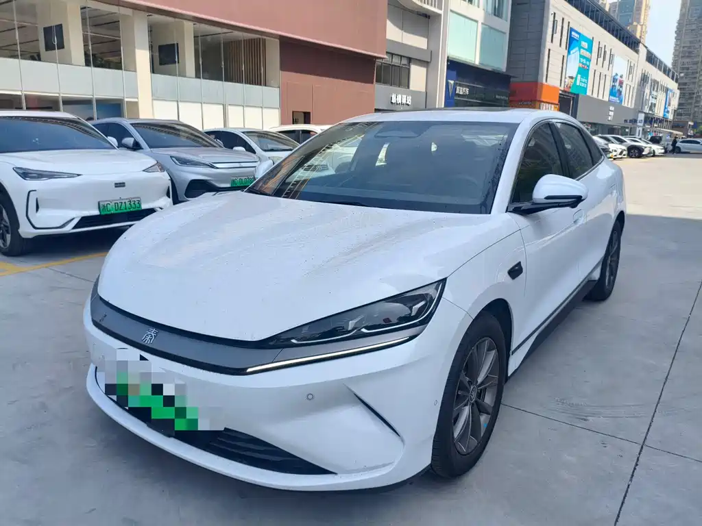 BYD Qin L 2025