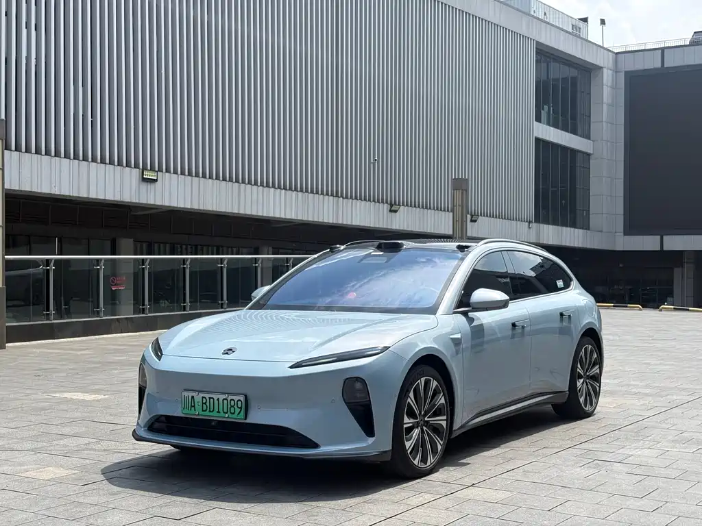 NIO ET5T 2024