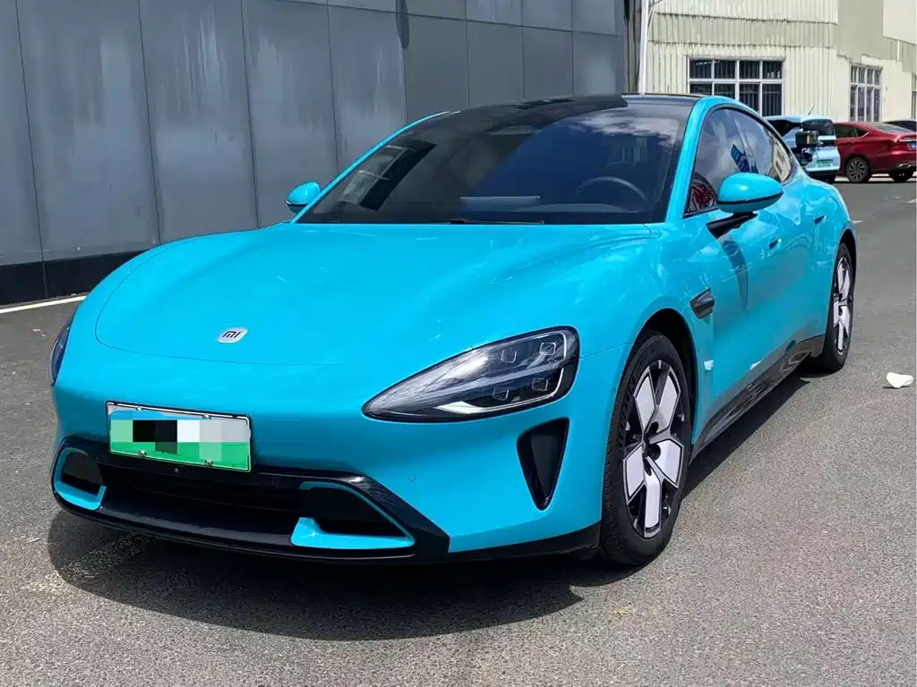 Xiaomi SU7 2024
