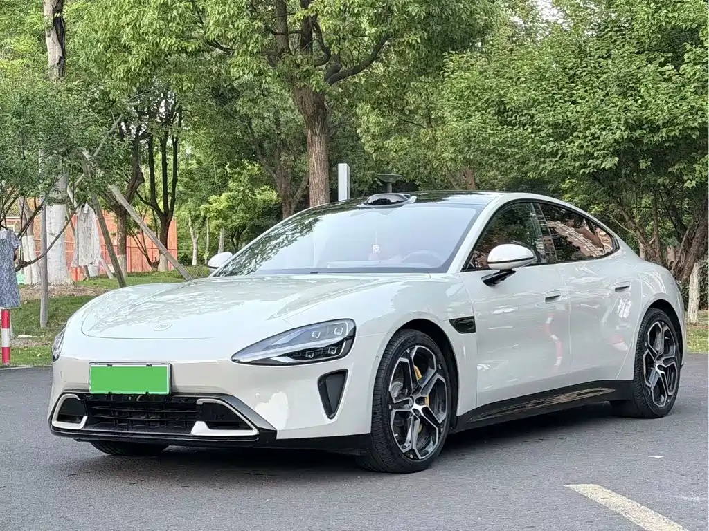 Xiaomi SU7 2025