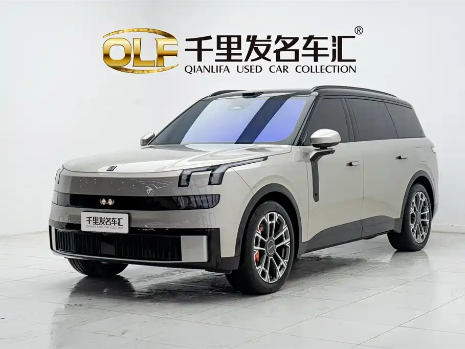 Lynk & Co 领克900 2025