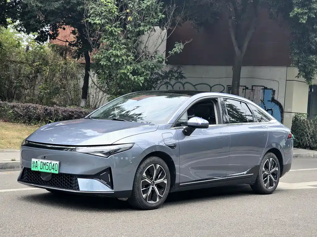 XPENG P5 2021