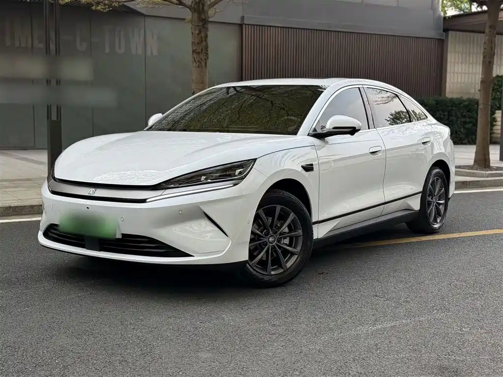 BYD Qin L 2026