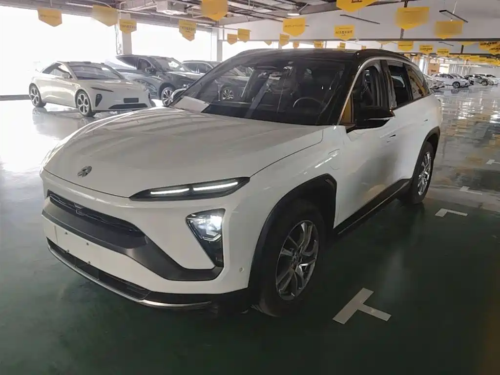 NIO ES6 2021