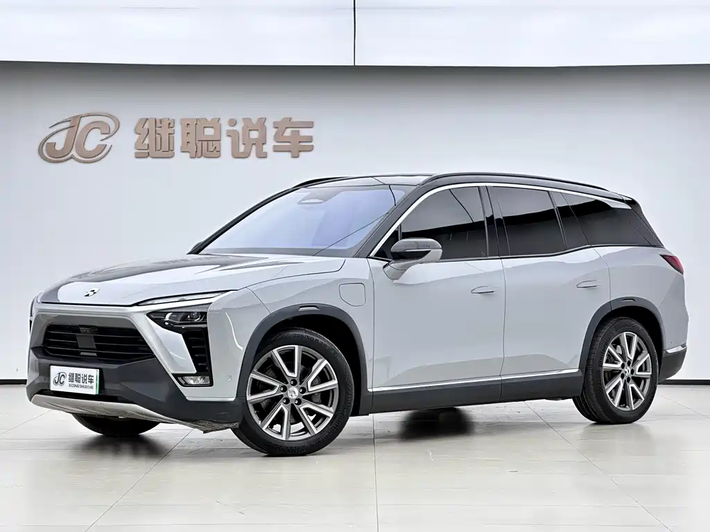 NIO ES8 2022