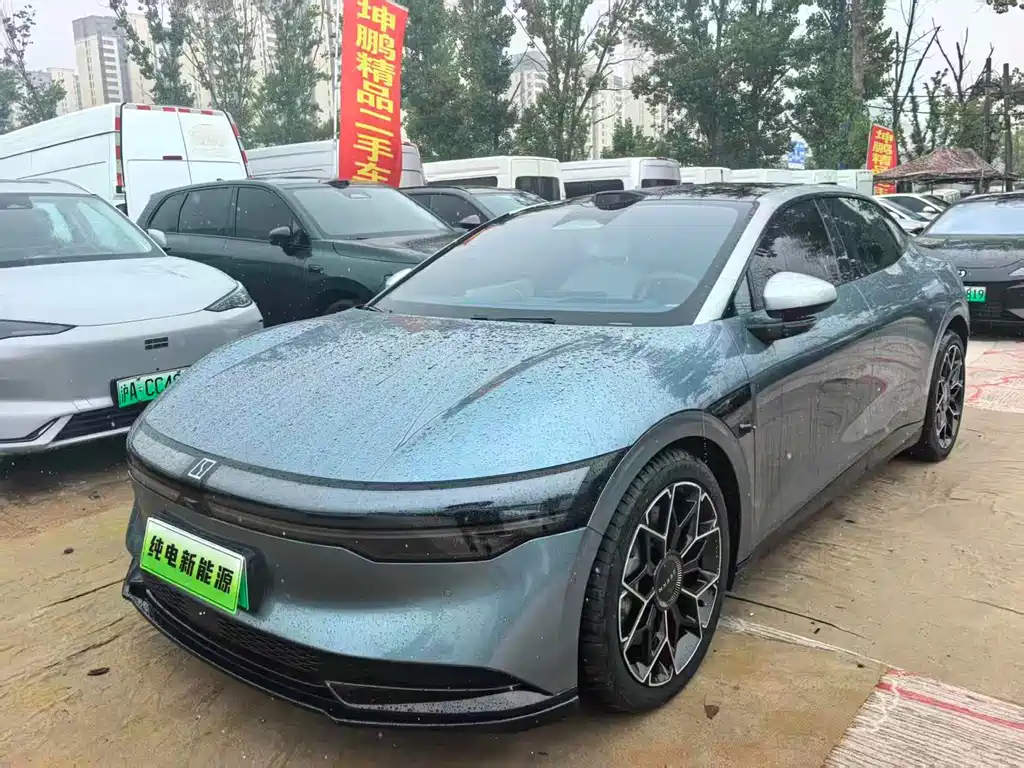 Zeekr 007 2024