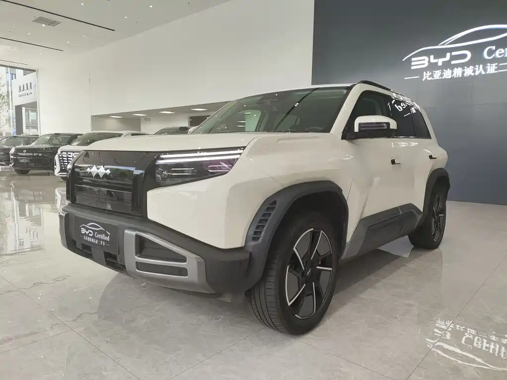 Fang Cheng Bao Titanium 3 2025