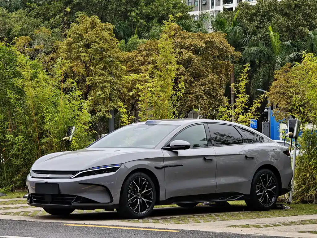 BYD Han 2025