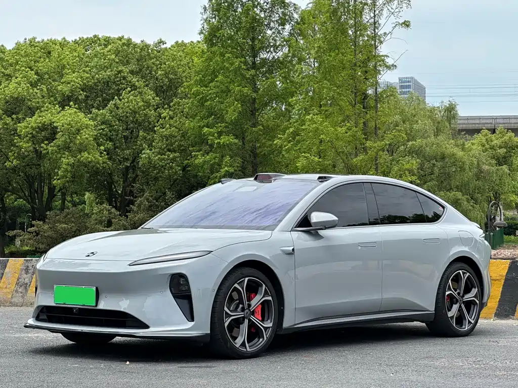 NIO ET5 2024
