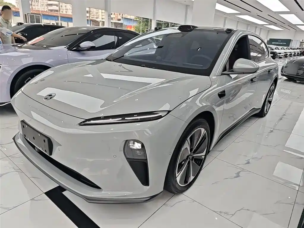 NIO ET5T 2023