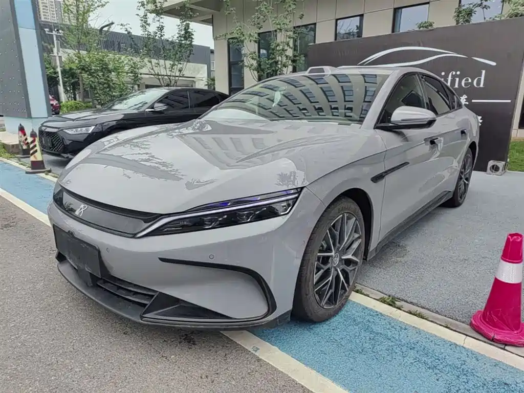 BYD Han 2025